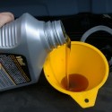 Calif. Lawmaker Wants to Eliminate Cheap Motor Oil