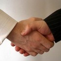 Study: Friendship a More Powerful Painkiller than Morphine