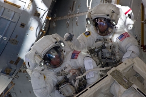 nasa-space-poop